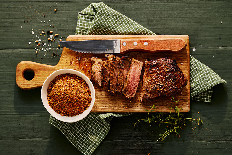 Biltong Rub - Steaks with the Boys after a Rugby Game